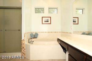 2233 E Park Ave, Gilbert, AZ 85234 photo 19