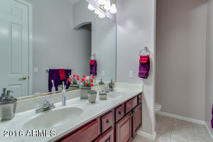 622 W Leah Ave, Gilbert, AZ 85233 photo 26