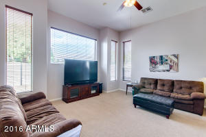 622 W Leah Ave, Gilbert, AZ 85233 photo 7