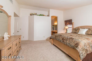 1149 W Iris Dr, Gilbert, AZ 85233 photo 11