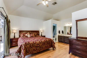860 E Bruce Ave, Gilbert, AZ 85234 photo 20