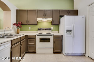 860 E Bruce Ave, Gilbert, AZ 85234 photo 16