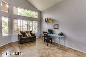 1040 E Bruce Ave, Gilbert, AZ 85234 photo 8