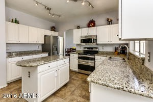 1040 E Bruce Ave, Gilbert, AZ 85234 photo 14