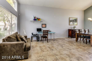 1040 E Bruce Ave, Gilbert, AZ 85234 photo 4