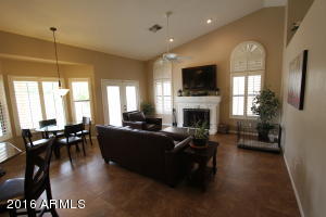 817 E Stacey Ln, Tempe, AZ 85284 photo 4