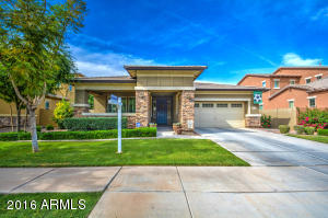 3842 E Amber Ln, Gilbert, AZ 85296 photo 1
