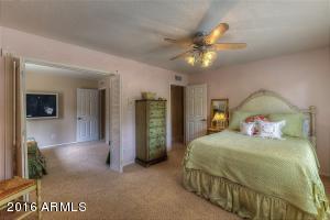 4325 E Cortez St, Phoenix, AZ 85028 photo 9