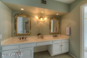 4325 E Cortez St, Phoenix, AZ 85028 photo 8
