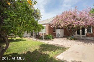 1406 Earll Dr, Phoenix, AZ 85014 photo 16
