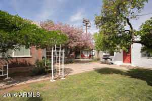 1406 Earll Dr, Phoenix, AZ 85014 photo 17
