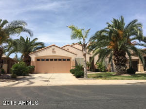 656 N Bridlegate Dr, Gilbert, AZ 85234 photo 1