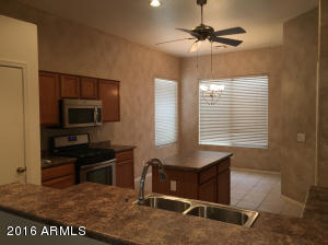 656 N Bridlegate Dr, Gilbert, AZ 85234 photo 4