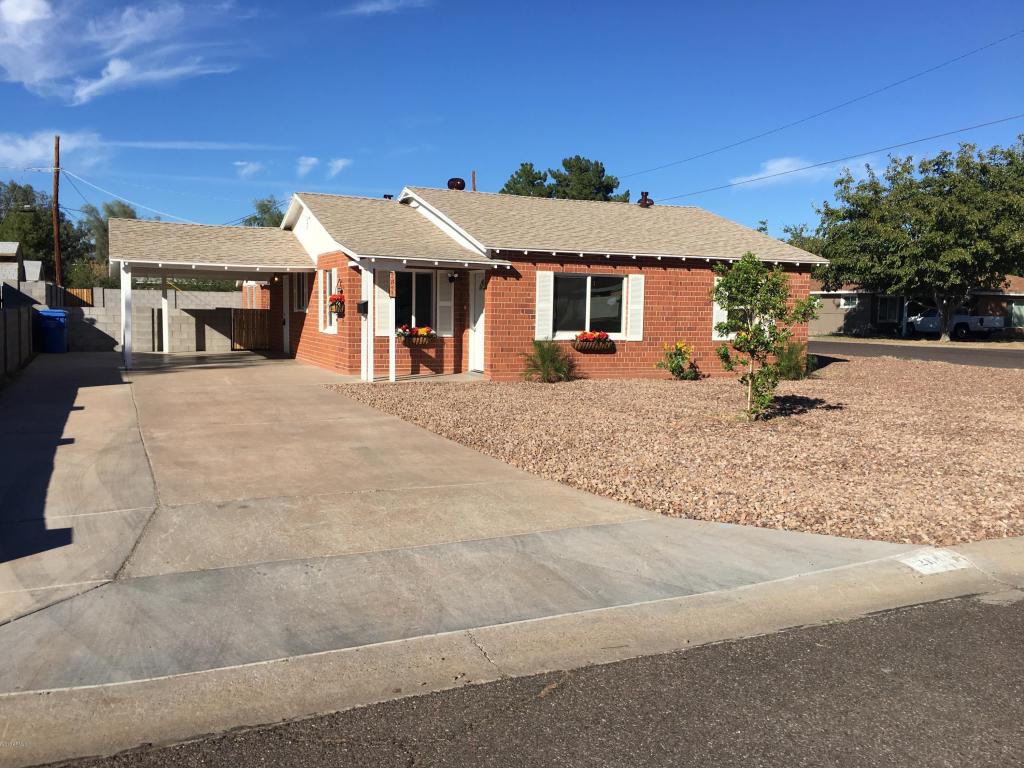 2844 E Avalon Dr, Phoenix, AZ 85016 photo 1