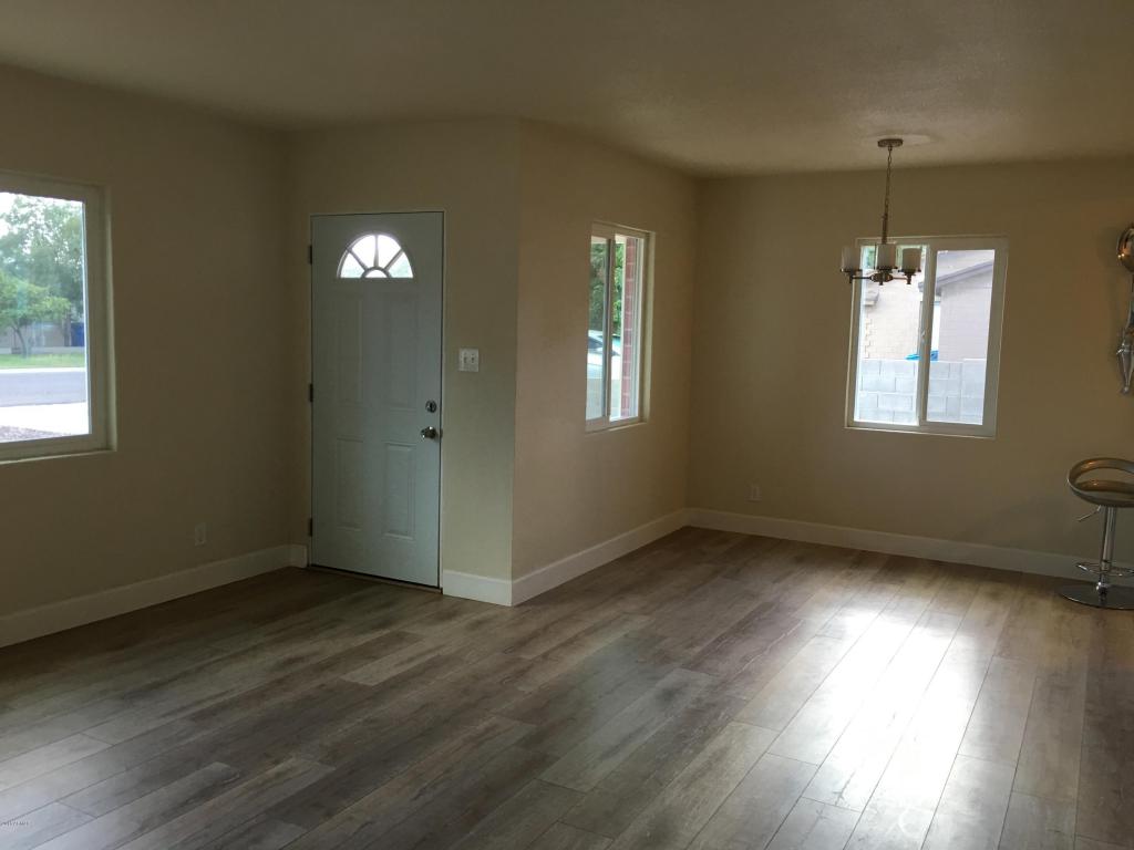 2844 E Avalon Dr, Phoenix, AZ 85016 photo 5