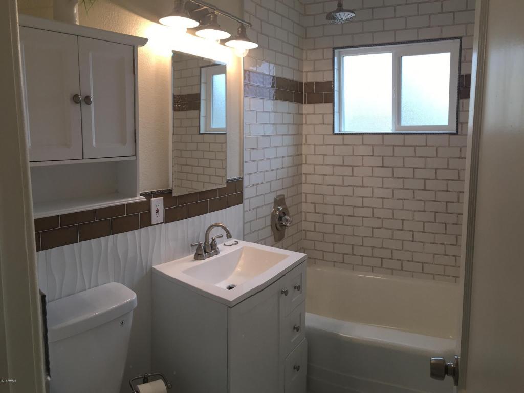 2844 E Avalon Dr, Phoenix, AZ 85016 photo 9