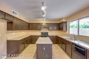 1071 E Bart St, Gilbert, AZ 85295 photo 7