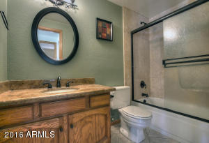 233 E Sarah Ln, Tempe, AZ 85284 photo 23
