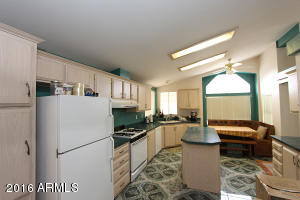 86411 E Barrows Pl, Mammoth, AZ 85618 photo 11