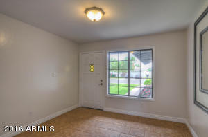 3008 E Dolphin Ave, Mesa, AZ 85204 photo 2