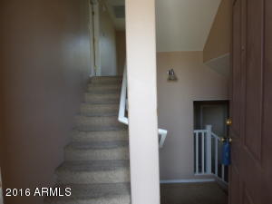 5225 W Odeum Ln, Phoenix, AZ 85043 photo 2