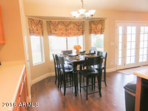 926 S Seton St, Mesa, AZ 85206 photo 5