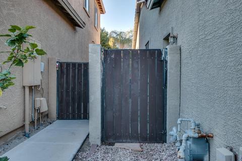 2013 E Pedro Rd, Phoenix, AZ 85042 photo 5