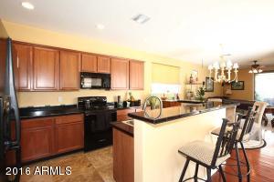 1810 E Donner Dr, Phoenix, AZ 85042 photo 8