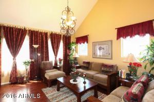 1810 E Donner Dr, Phoenix, AZ 85042 photo 4