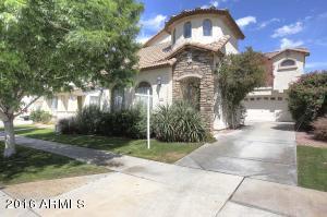 1810 E Donner Dr, Phoenix, AZ 85042 photo 1
