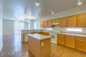 3665 E Bruce Ave, Gilbert, AZ 85234 photo 7