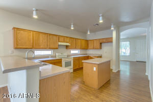 3665 E Bruce Ave, Gilbert, AZ 85234 photo 11