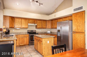 540 W Navarro Ave, Mesa, AZ 85210 photo 6