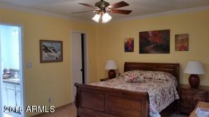 6650 N Majorca Ln W, Phoenix, AZ 85016 photo 13