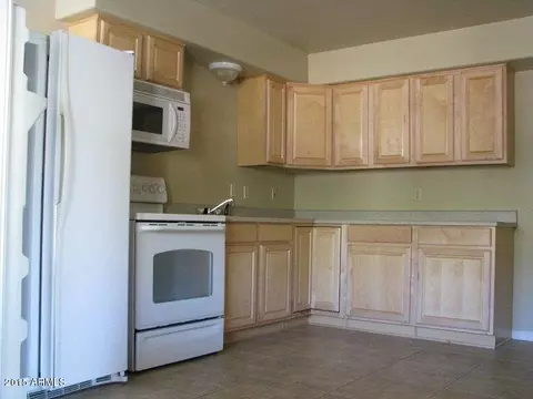 1549 E Cinnabar Ave, Phoenix, AZ 85020 photo 4