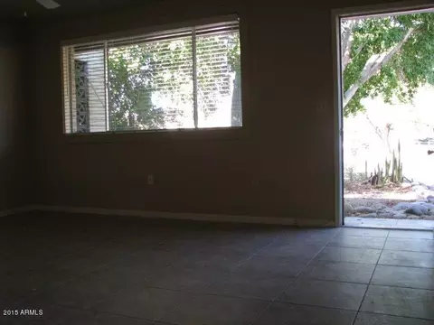 1549 E Cinnabar Ave, Phoenix, AZ 85020 photo 8