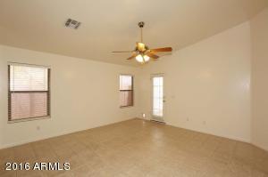 1804 E Hamel Way, Phoenix, AZ 85022 photo 5