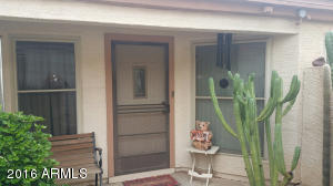 1534 E Laurel Ave, Gilbert, AZ 85234 photo 2
