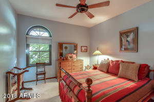 80 E Palomino Dr, Tempe, AZ 85284 photo 58