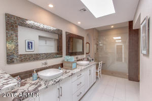 80 E Palomino Dr, Tempe, AZ 85284 photo 11