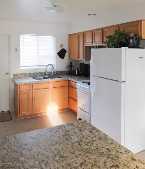 3615 E Glenrosa Ave, Phoenix, AZ 85018 photo 10
