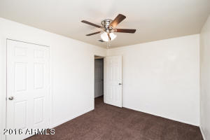 6237 S 16th Pl, Phoenix, AZ 85042 photo 9