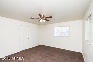 6237 S 16th Pl, Phoenix, AZ 85042 photo 5