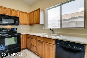 4758 E Mountain Sage Dr, Phoenix, AZ 85044 photo 9