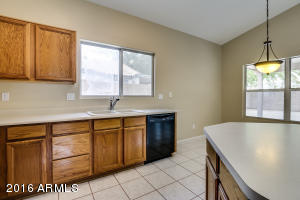 4758 E Mountain Sage Dr, Phoenix, AZ 85044 photo 7