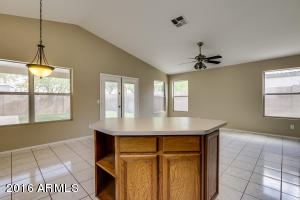 4758 E Mountain Sage Dr, Phoenix, AZ 85044 photo 5