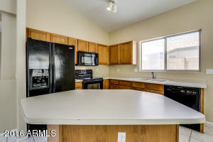 4758 E Mountain Sage Dr, Phoenix, AZ 85044 photo 4