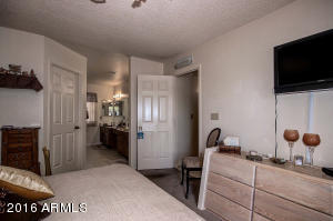 12813 S 40th Pl, Phoenix, AZ 85044 photo 9