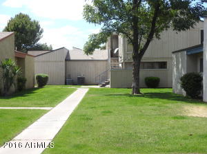 2685 E Silk Oak Dr, Tempe, AZ 85288 photo 1