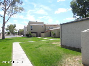 2685 E Silk Oak Dr, Tempe, AZ 85288 photo 4